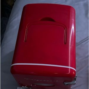 Mini red Retro Fridge
